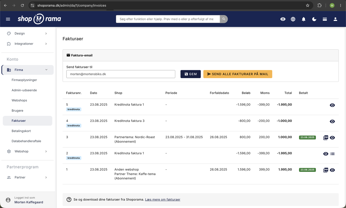 Fakturaoversigt i Shoporama-admin under Firma, Fakturaer med dato, beløb, moms, PDF-download, og knap til Send alle fakturaer på mail
