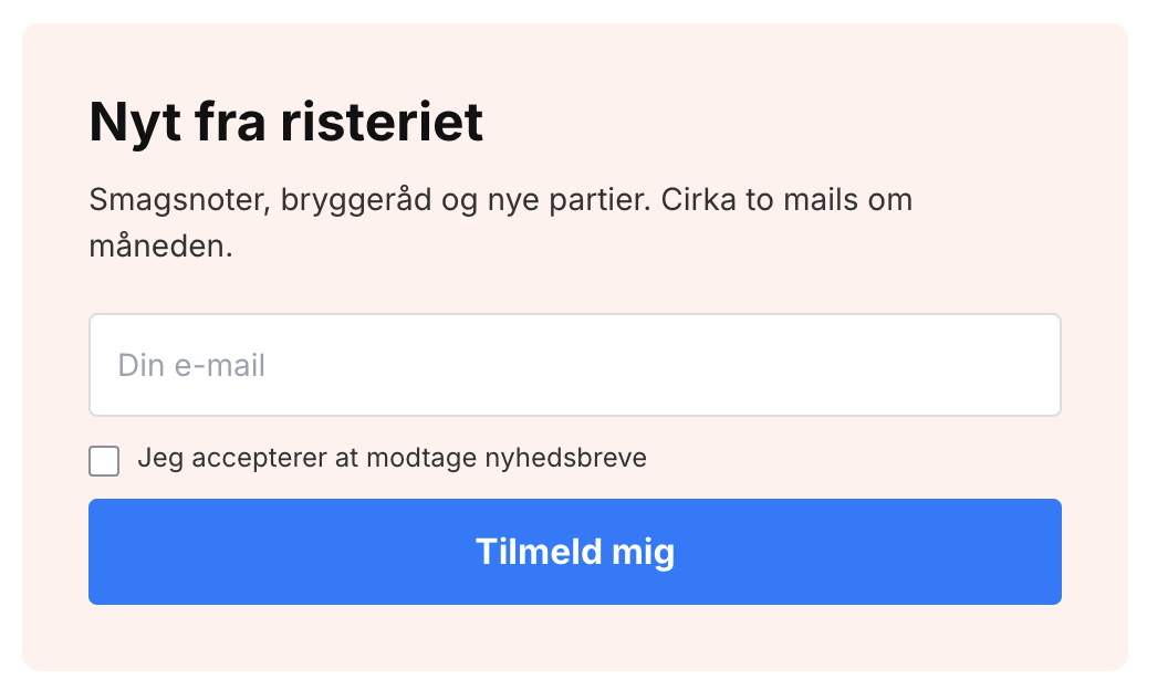 Den færdige tilmeldingsformular på webshoppen med overskrift, beskrivelse, e-mailfelt, samtykkeafkrydsning, og en blå Tilmeld mig-knap
